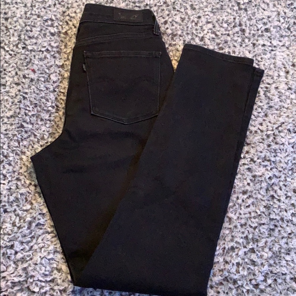 Levi jeans